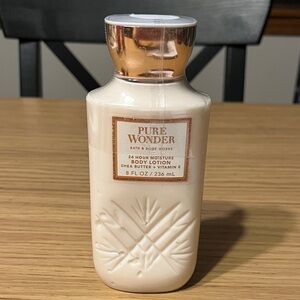 Bath & Body Works Body Lotion. Pure Wonder.